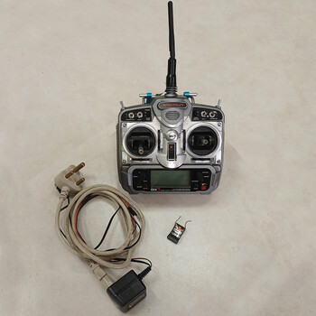 Spektrum DX7 w/AR6100 rx  batt & charger