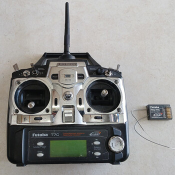 Futaba T7C tx w/R607FS rx & Batt