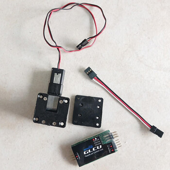 E-retract dynam 90deg d4.1 main w/cboard