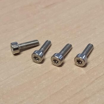 Cap screw m3x10 spline head ss (4)