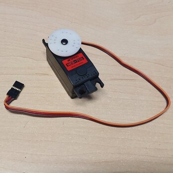 Servo jr nes-703 retract shop mounted